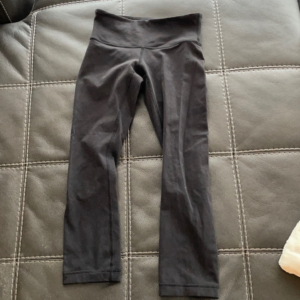 Lululemon cropped wunder under leggings